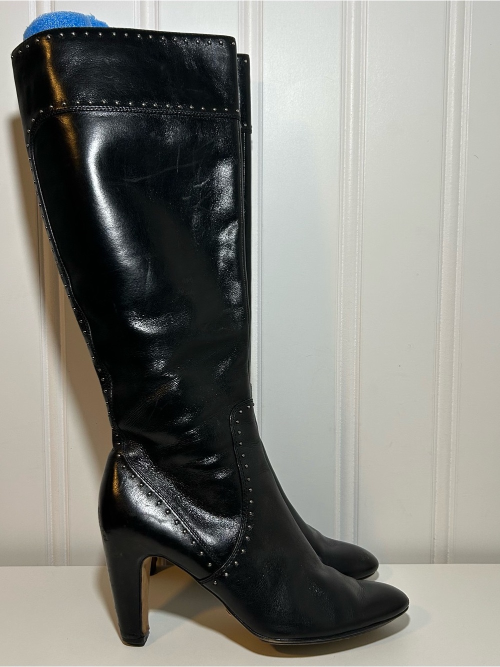 Cole haan classic Black Leather Knee High Heeled studded Boots zipper womens 10